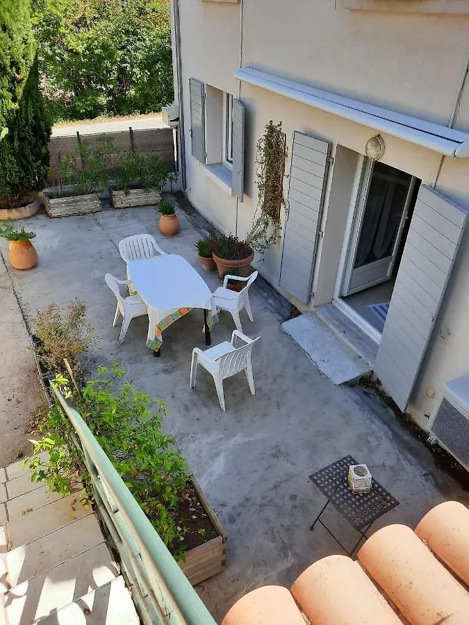 Les Michels Hotel Fuveau 0*,  France